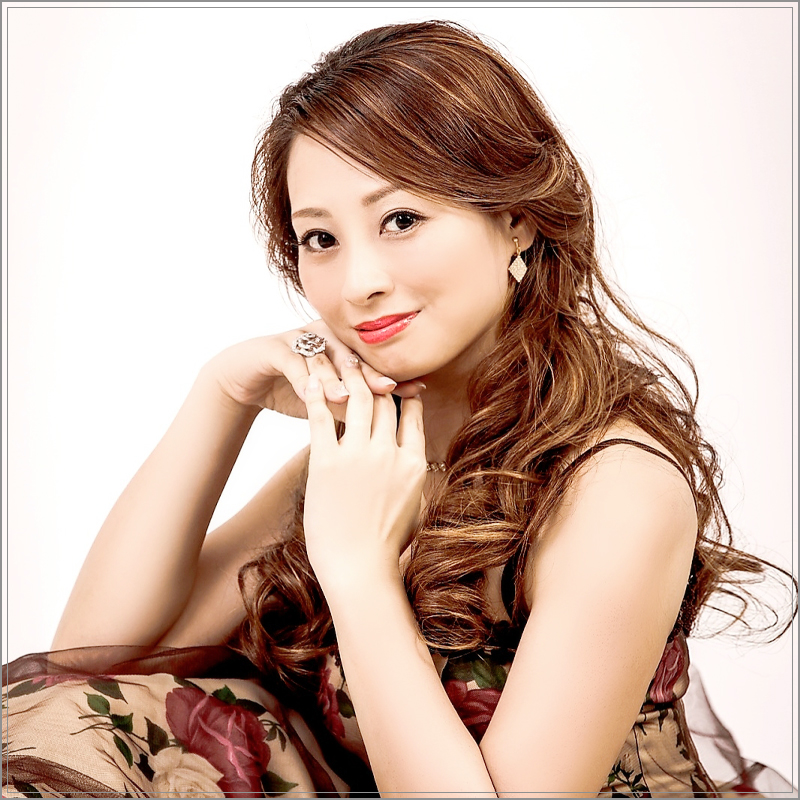 小野友葵子（おのゆきこ）